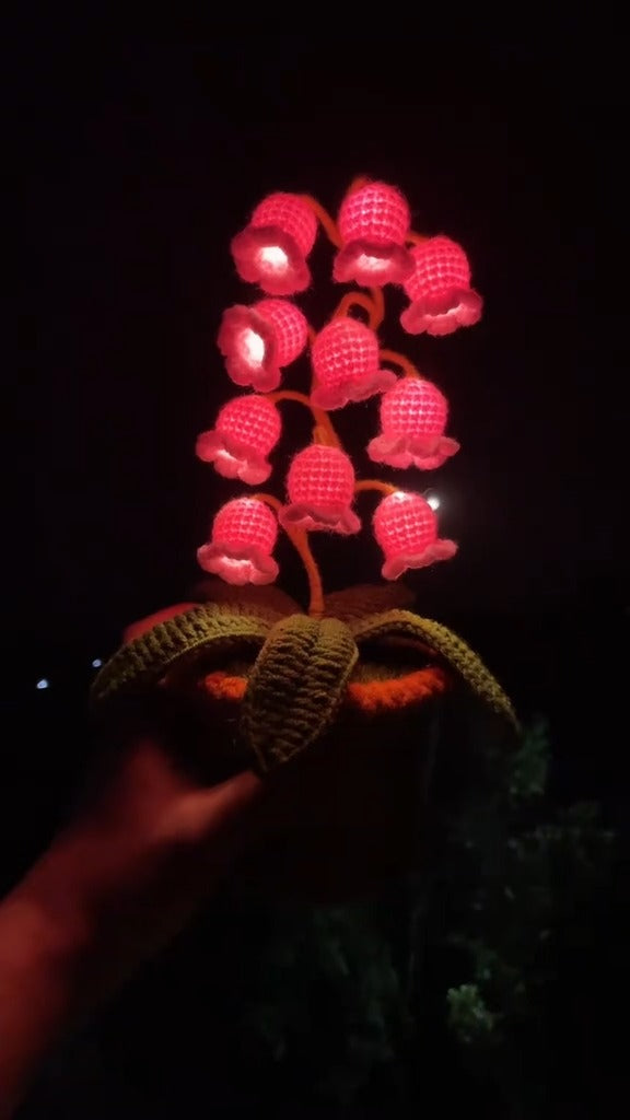 EternalBloom™ Lily Night Lamp